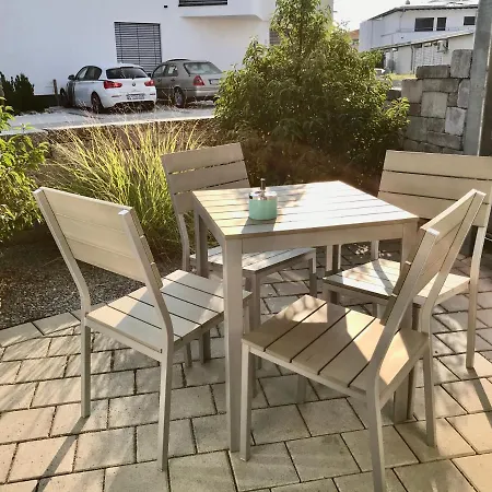 Sk -apartment Mit 2 Schlafzimmern روست