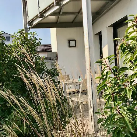 Sk -apartment Mit 2 Schlafzimmern *