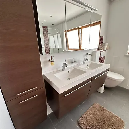 Sk -apartment Mit 2 Schlafzimmern شقة